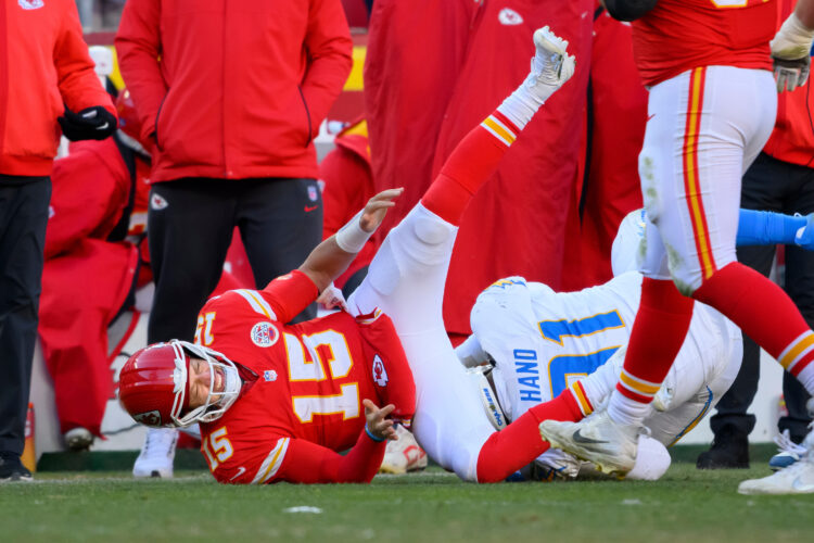 NFL: Chiefs’ early primetime games not tied to Patrick Mahomes’ knee recovery